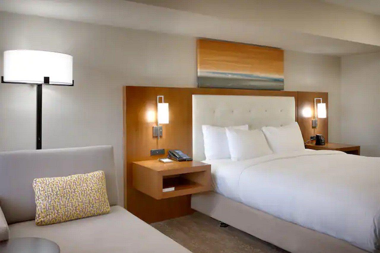 Hilton Tucson East Hotel Exterior foto