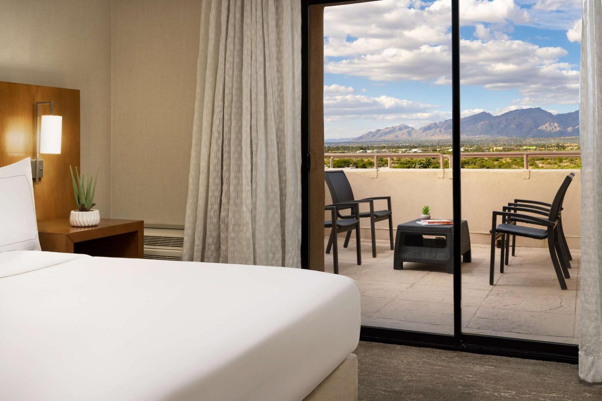Hilton Tucson East Hotel Exterior foto