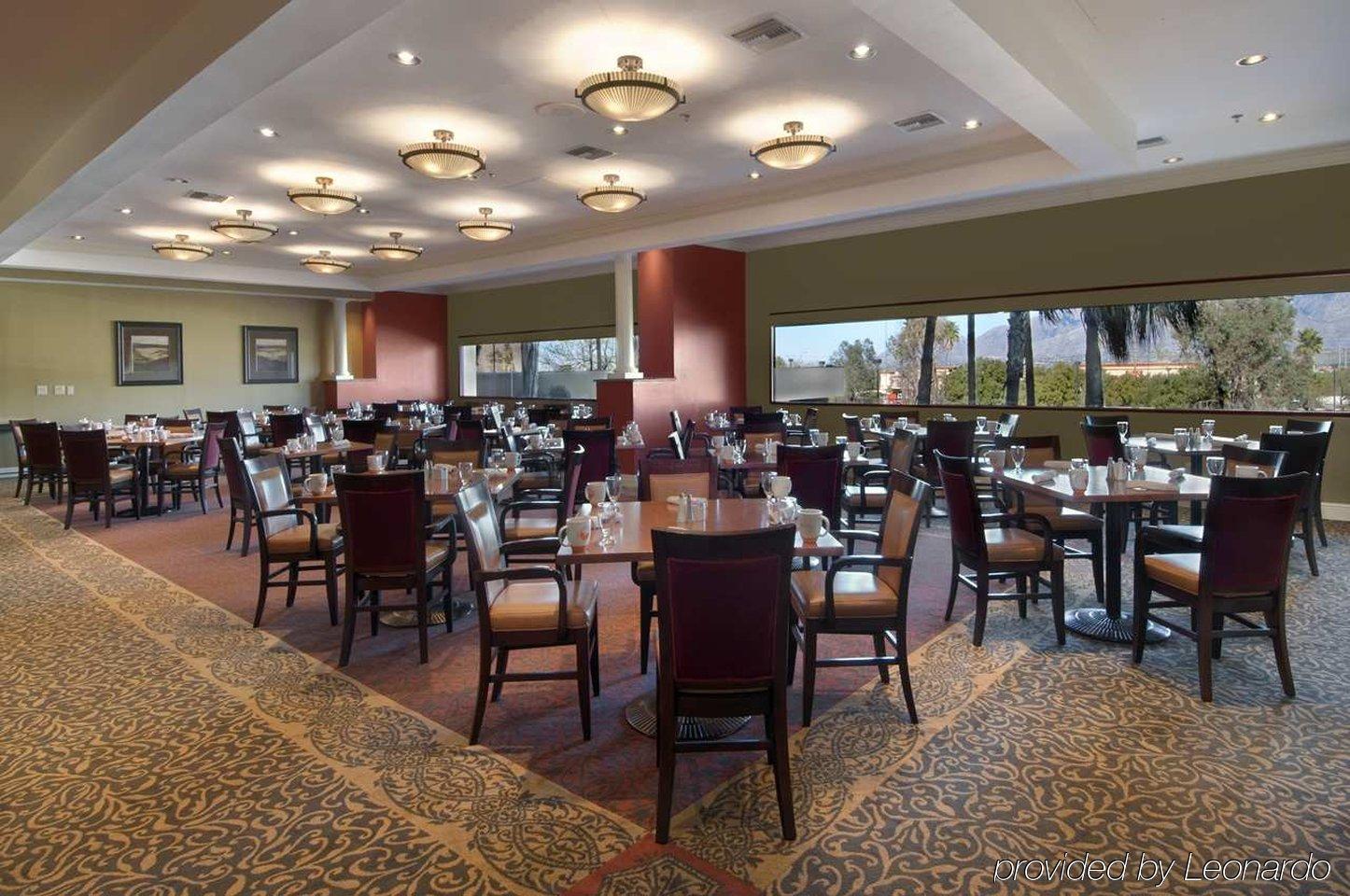 Hilton Tucson East Hotel Restaurant foto